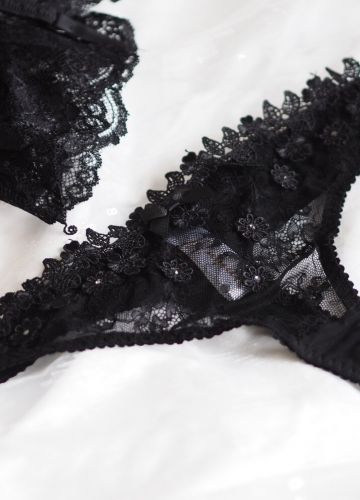 Tanga romantický sen BLACK